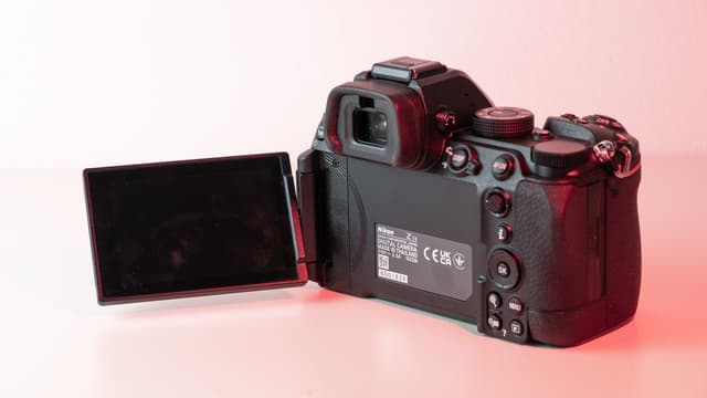 Canon EOS R6 Mark II Mirrorless Camera