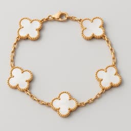 Virtuosa VCA Inspiration Vintage Alhambra Clover Bracelet