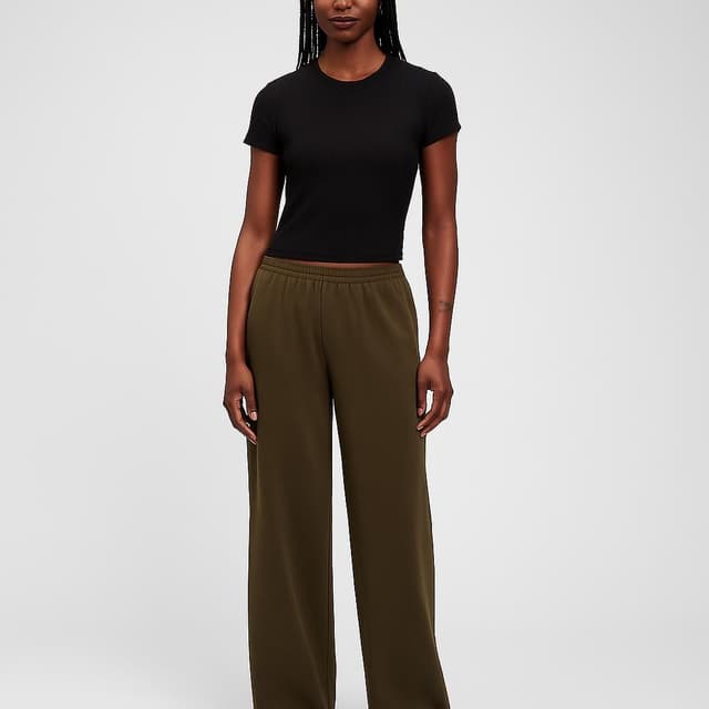 Gap Easy Wide-Leg Pants